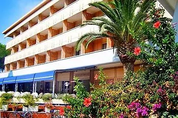 Park Hotel Baia Domizia